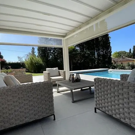 Apartment Spacious With Private Pool & Garden Near Chianti
